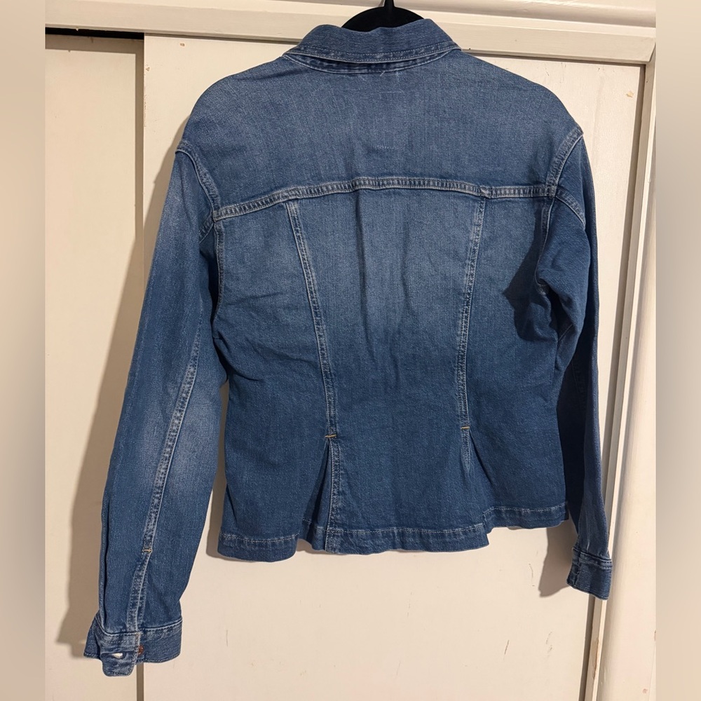 GAP Cinched Denim Jacket - Picture 4 of 4